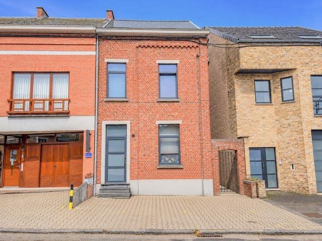 Maison location à Courcelles, Wallonie