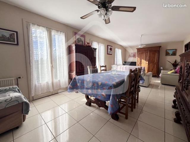 Maison vente à Saint-Varent, Deux-Sèvres