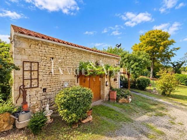 Villa vente à Fontenay-le-Comte, Longèves