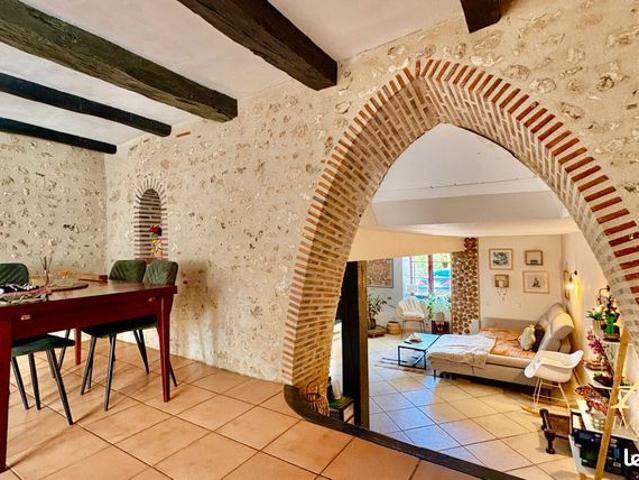 Maison vente à Périgueux, Montrem