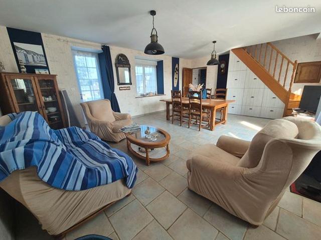 Maison vente à Cherbourg, Réville