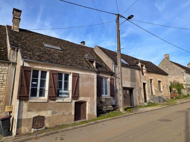 Maison vente à Auxerre, Courson-les-carrières