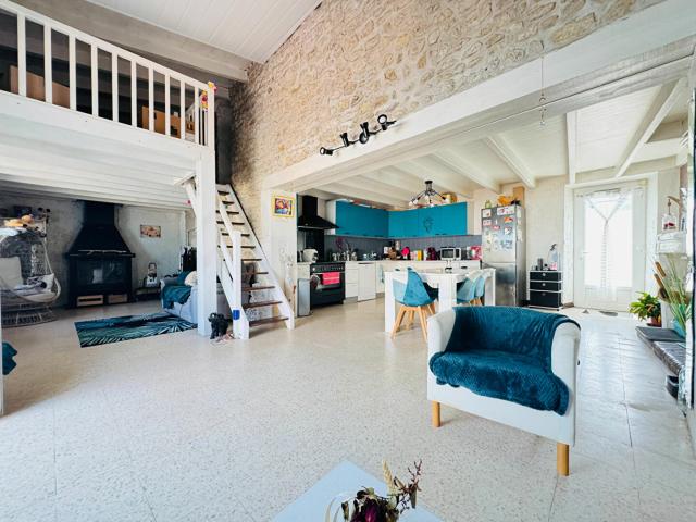 Maison vente à France métropolitaine, Corme-ecluse