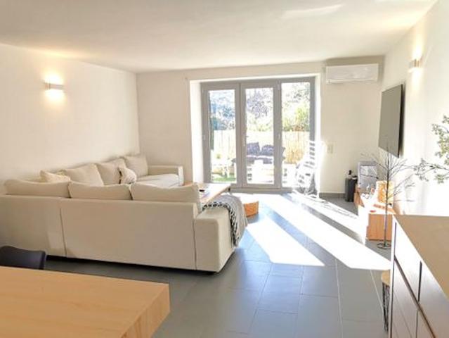 Maison vente à Marseille, Cassis