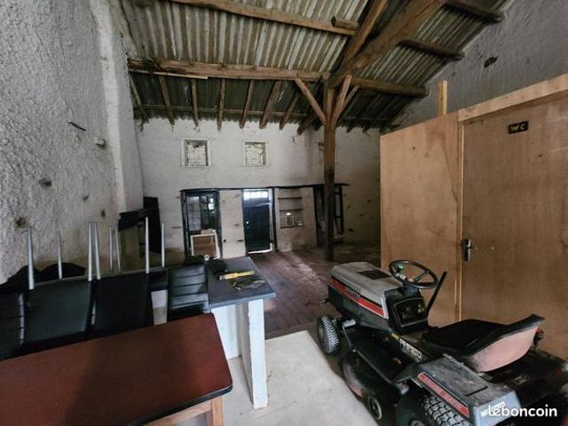 Maison vente à Montmorillon, Adriers