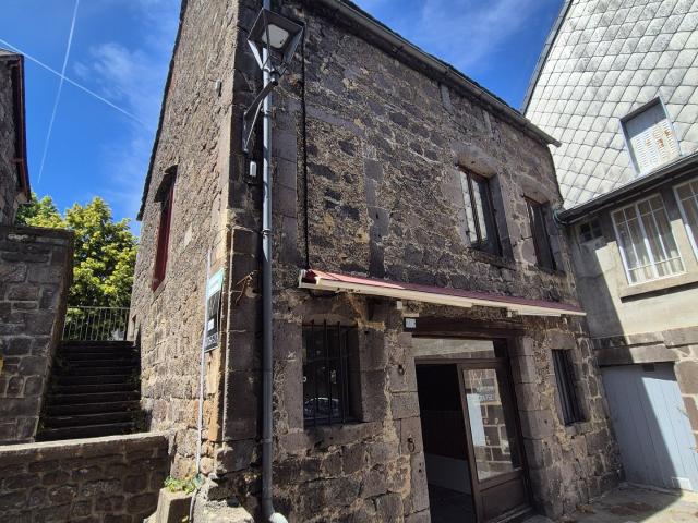 Maison vente à La Bessou, Besse-et-Saint-Anastaise