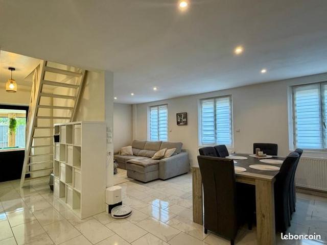 Maison vente à Laon, Frières-faillouël