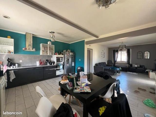 Maison vente à Marmande, Varès