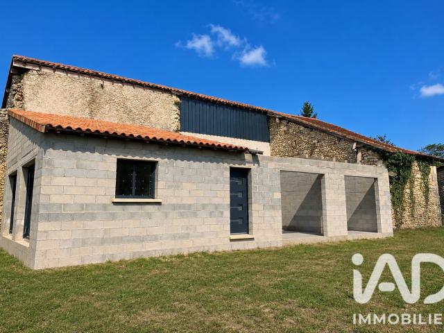 Maison vente à Nontron, Saint-julien-de-bourdeilles