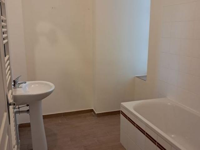 Maison location à Angers, Cheffes