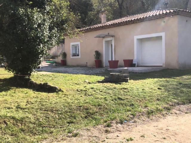 Maison location à Aix-en-Provence, Mimet