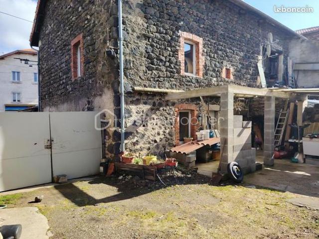 Maison vente à Le Puy-en-Velay, Costaros