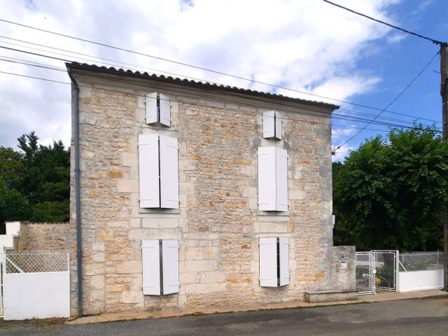 Maison location à Saintes, Le Douhet