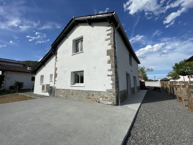 Maison location à Bayonne, Larceveau-arros-cibits