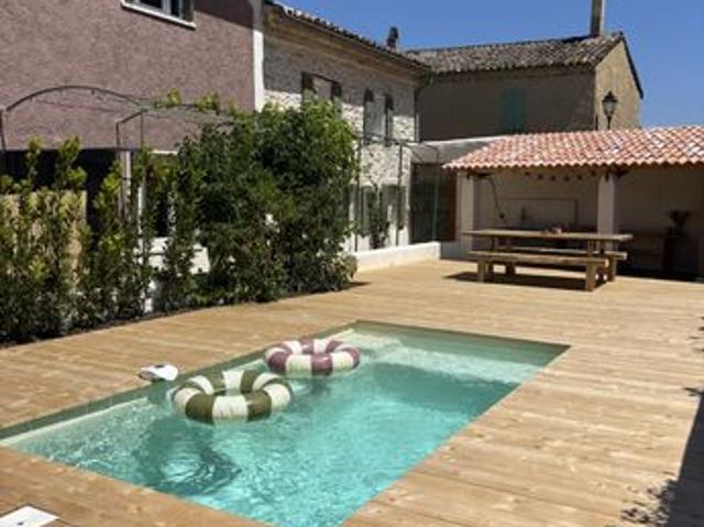 Maison vente à Carpentras, Entrechaux