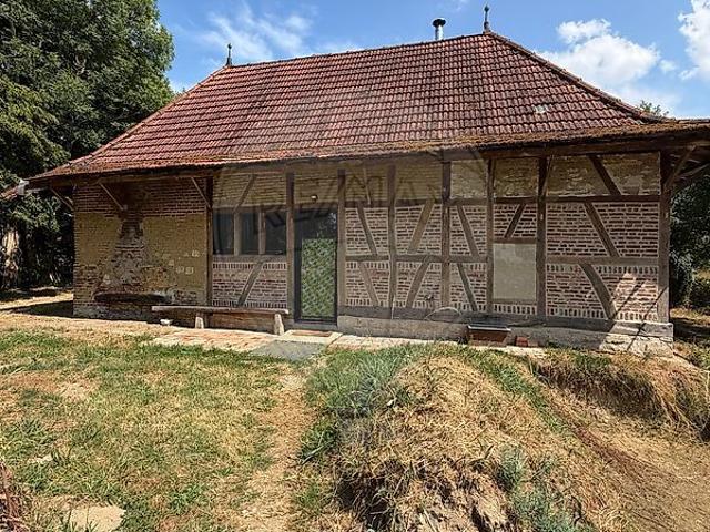 Maison vente à Louhans-Châteaurenaud, Bouhans