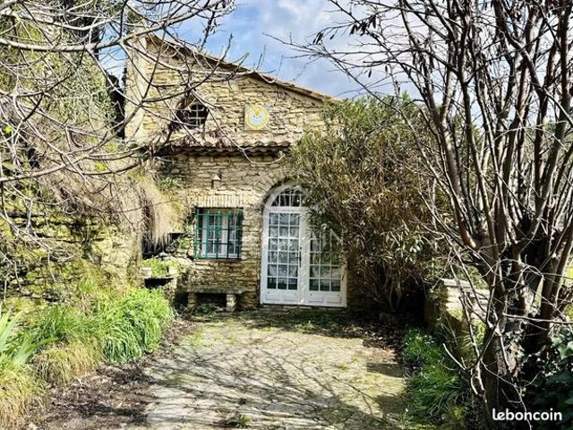 Maison vente à Avignon, Saumane-de-vaucluse