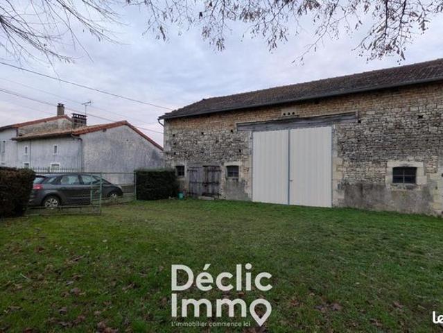 Maison vente à Confolens, Londigny