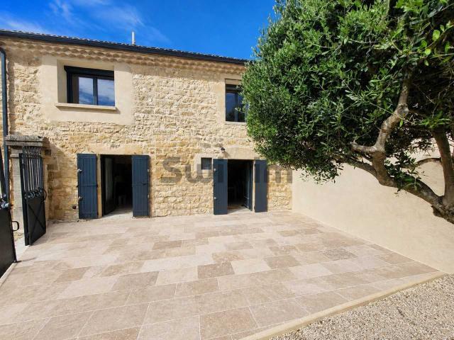 Maison vente à Nîmes, Uzès