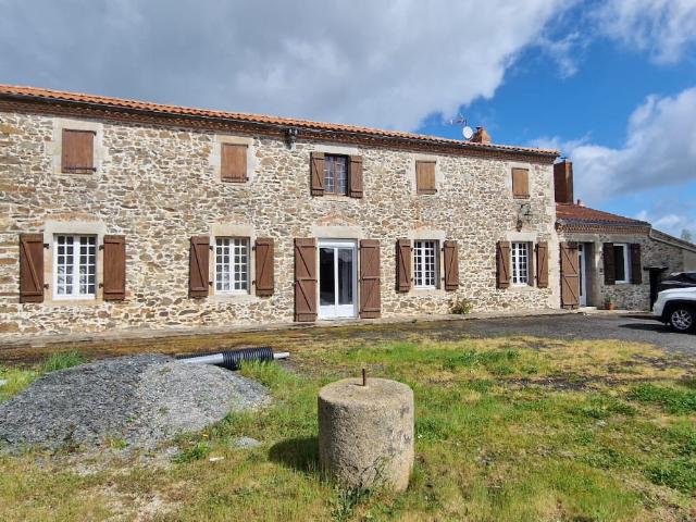 Maison vente à Cholet, Tillières