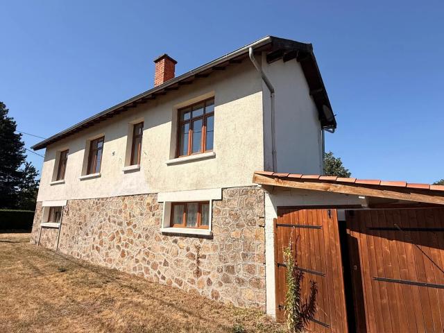 Maison vente à Rochechouart, Saint-junien