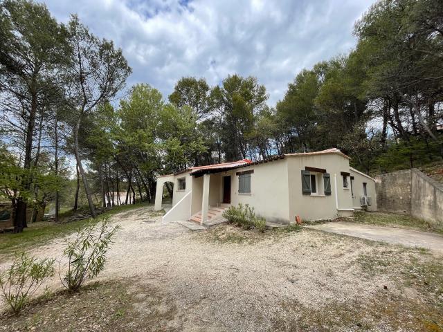 Maison location à Aix-en-Provence, La Roque-d'anthéron