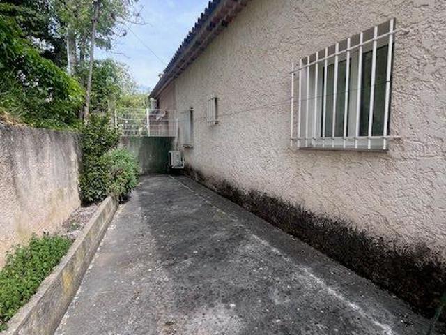 Maison location à Forcalquier, Saint-martin-de-brômes