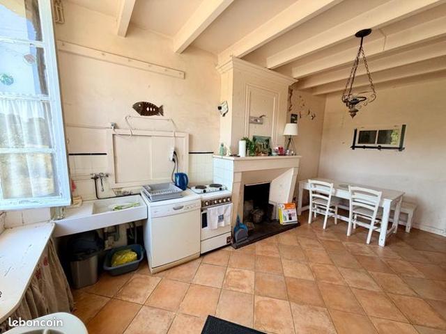 Maison vente à Saintes, Saint-andré-de-lidon