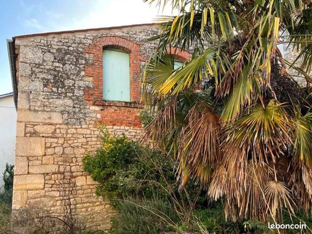 Maison vente à Fontenay-le-Comte, Fontenay-le-comte