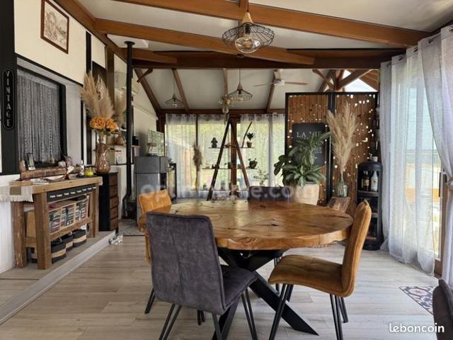 Maison vente à Étampes, Chamarande