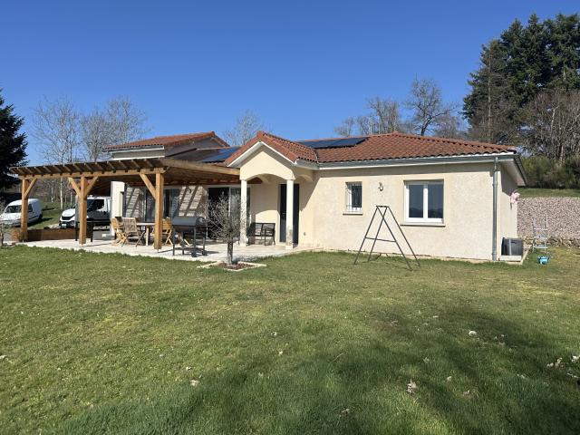 Maison vente à Thiers, Celles-sur-durolle
