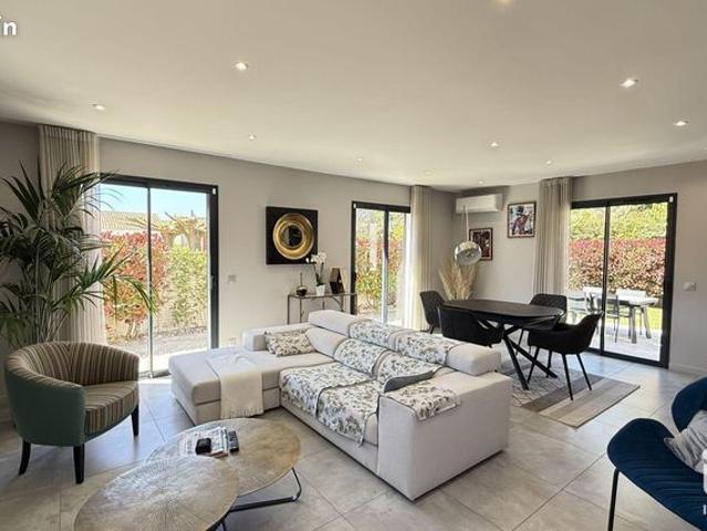 Maison vente à Arrondissement de Toulon, Le Beausset
