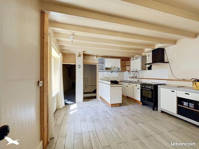 Maison vente à Fontenay-le-Comte, Vendée