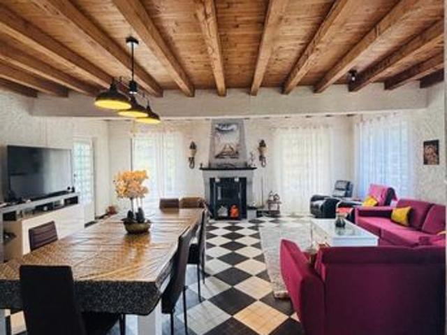 Maison vente à Montmorillon, Luchapt