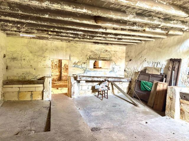 Maison vente à Saintes, Tesson