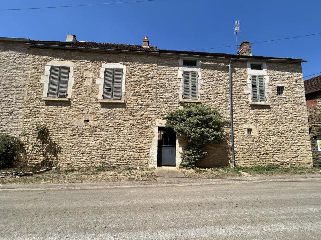 Maison vente à Montbard, Villaines-les-prévôtes