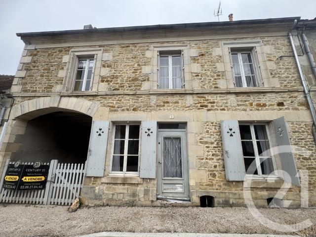 Maison vente à Clamecy, Menou