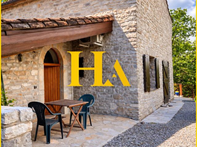 Maison vente à Ferrières-les-Verreries, Hérault