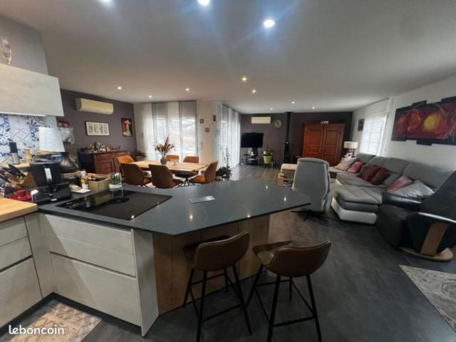 Maison vente à Pisany, Charente-Maritime