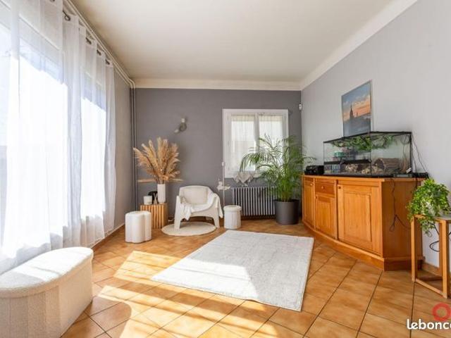 Maison vente à Palaiseau, Sainte-geneviève-des-bois