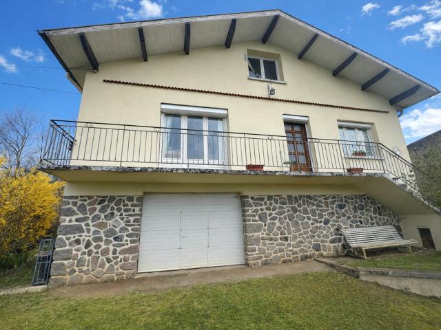 Maison vente à Thiers, Celles-sur-durolle