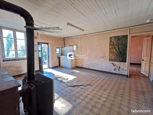 Maison vente à Nantua, Martignat
