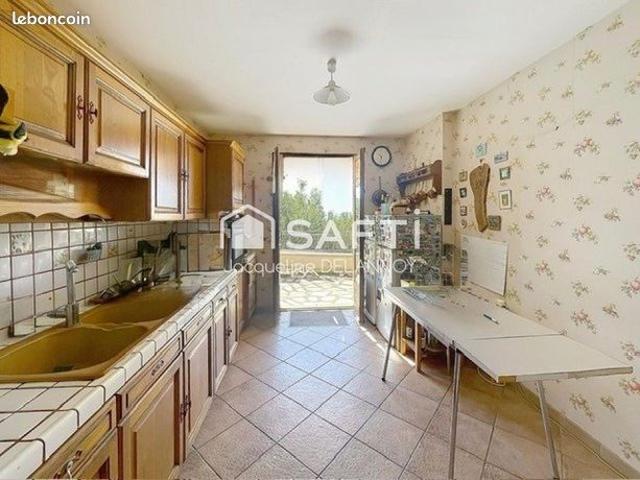 Maison vente à Arrondissement de Draguignan, Callas