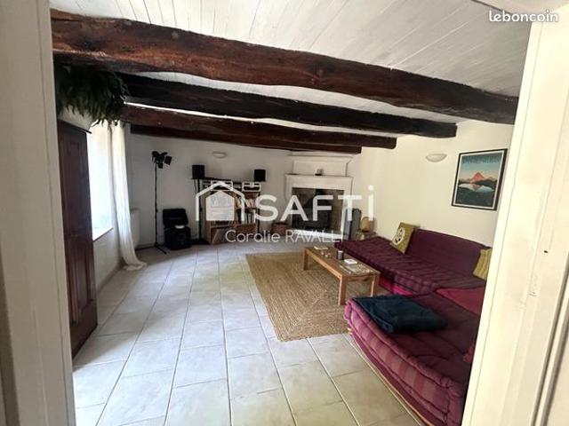 Maison vente à Angoulême, Fouquebrune
