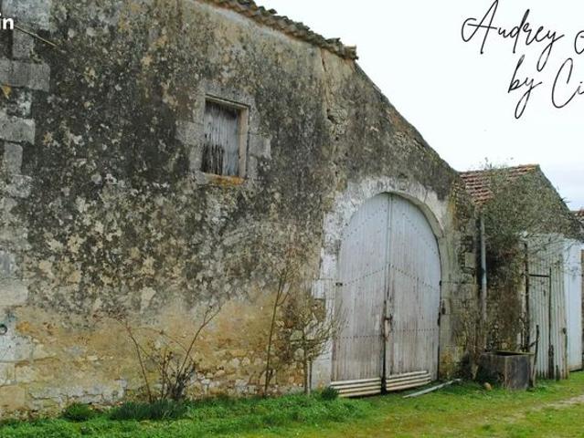 Maison vente à Jonzac, Saint-genis-de-saintonge