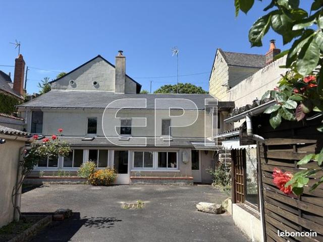 Maison vente à Saumur, Montreuil-bellay