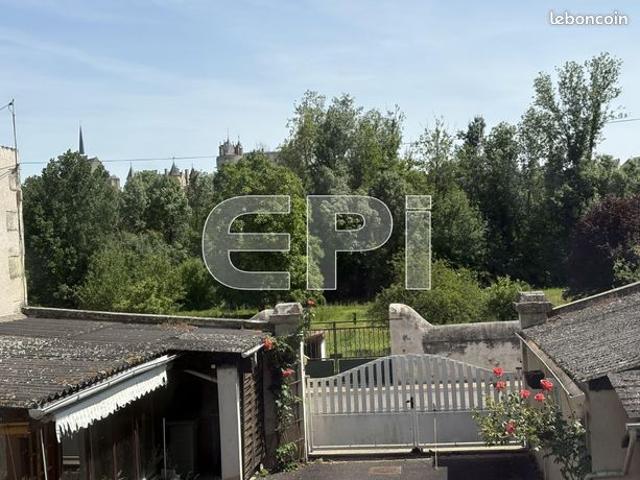 Maison vente à Saumur, Montreuil-bellay