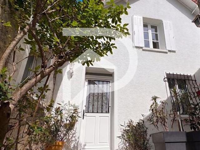 Maison vente à Saint-Germain-en-Laye, L'etang-la-ville