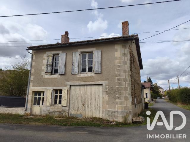 Maison vente à Montmorillon, Adriers