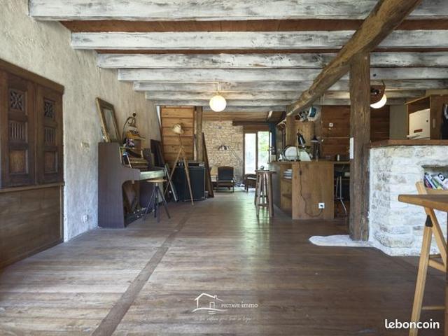 Maison vente à Messé, Deux-Sèvres